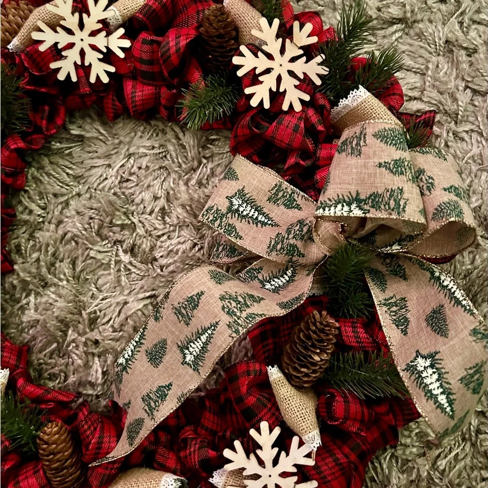 HANDMADE Holiday Winter Wreath
